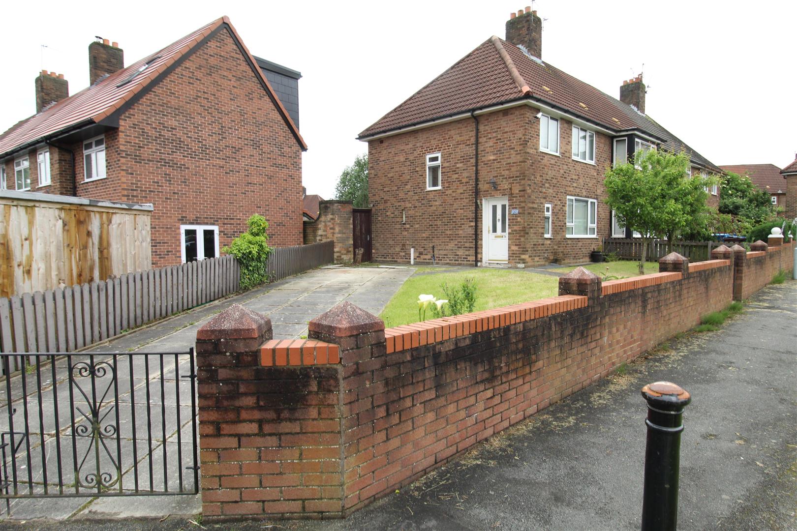 Available Properties Estate Agents, Aintree, Liverpool Grosvenor Waterford Estate Agents Ltd